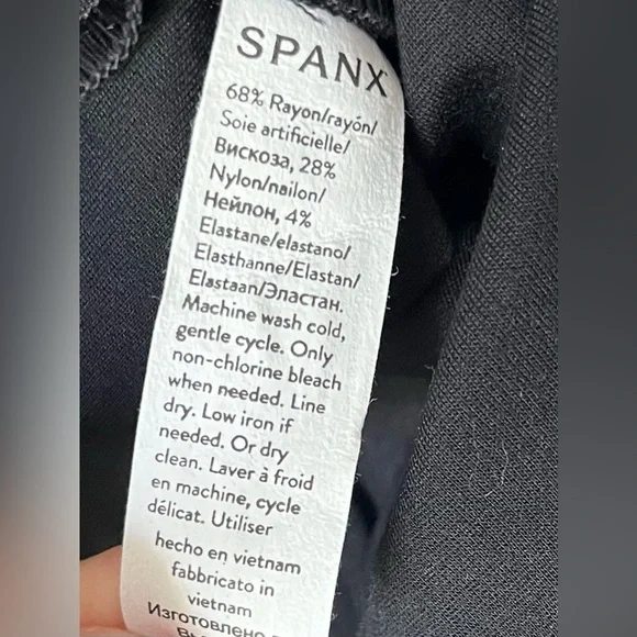 Spanx ‘the perfect sleeveless jumpsuit’ size XL, black, zip up back - Picture 4 of 8